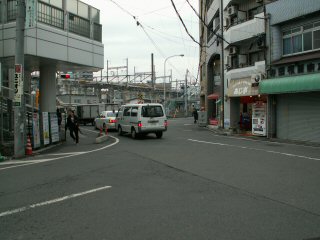 愛宕踏切交差点