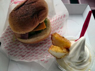 バーガー&パフェ