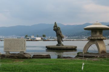 諏訪湖